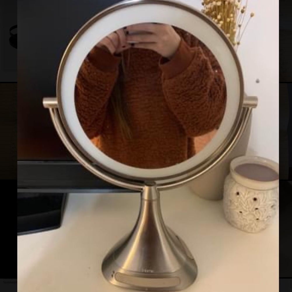 iHome Vanity Speaker Mirror iCVBT7